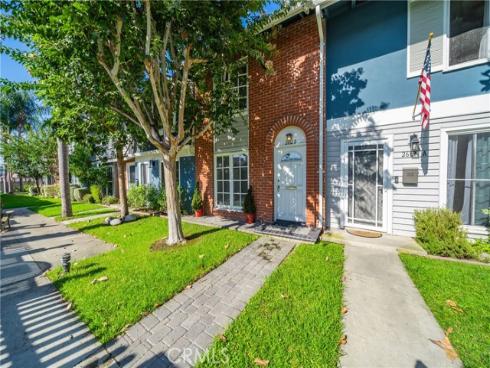 2612  Del Way  B , Huntington Beach, CA