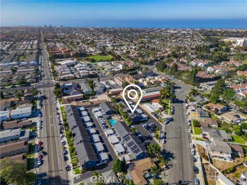 2612  Del Way  B , Huntington Beach, CA