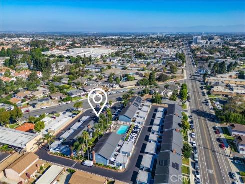 2612  Del Way  B , Huntington Beach, CA