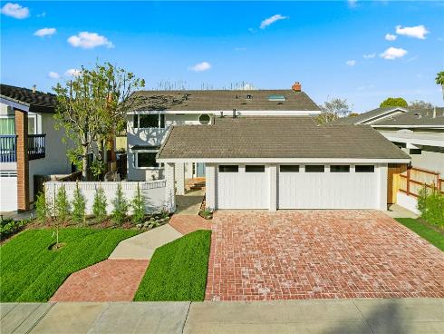 6781  Lawn Haven   Drive, Huntington Beach, CA