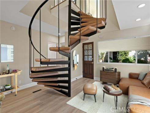 1824  Park   Street, Huntington Beach, CA