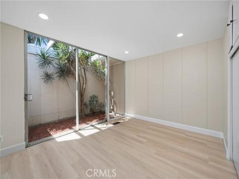 1824  Park   Street, Huntington Beach, CA