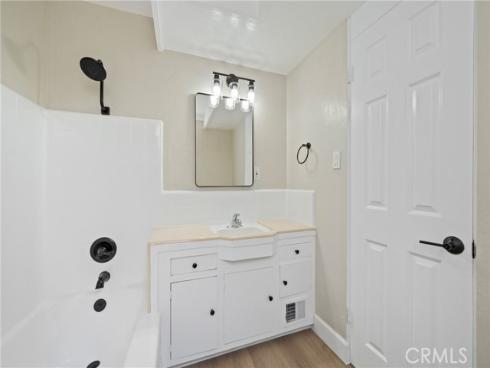 1824  Park   Street, Huntington Beach, CA