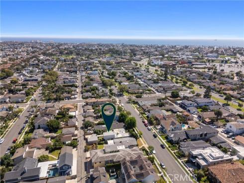 1824  Park   Street, Huntington Beach, CA