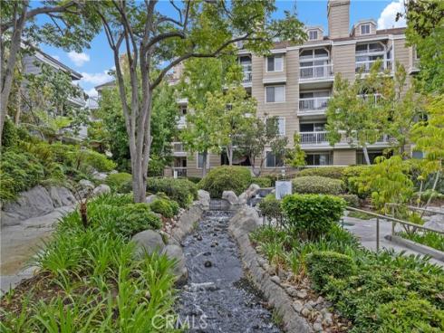 20331  Bluffside  303  Circle, Huntington Beach, CA