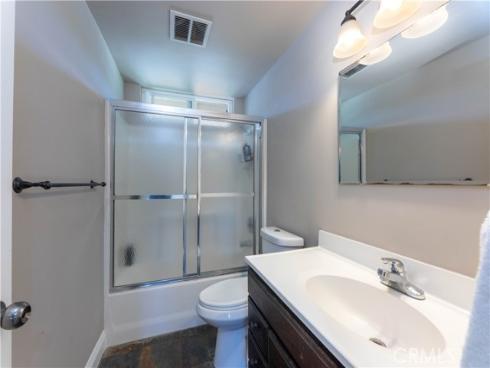 19922 Carmania Lane, Huntington Beach, CA