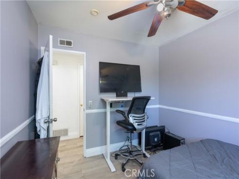 19922 Carmania Lane, Huntington Beach, CA