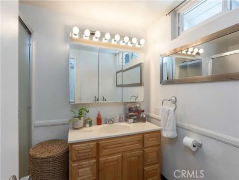 19922 Carmania Lane, Huntington Beach, CA