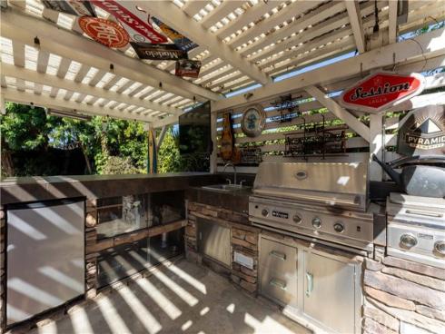 19922 Carmania Lane, Huntington Beach, CA