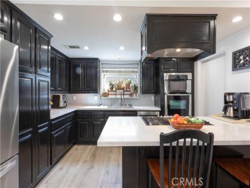 19922 Carmania Lane, Huntington Beach, CA