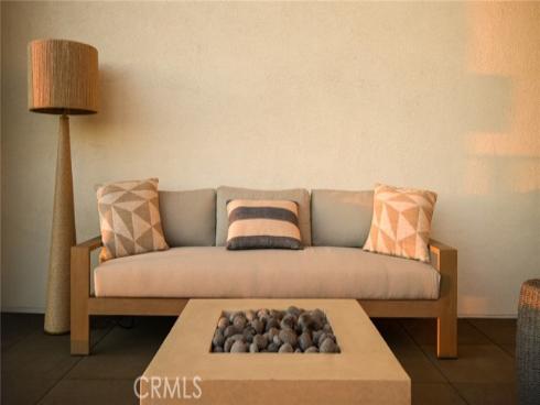 414  Main  330  Street, Huntington Beach, CA