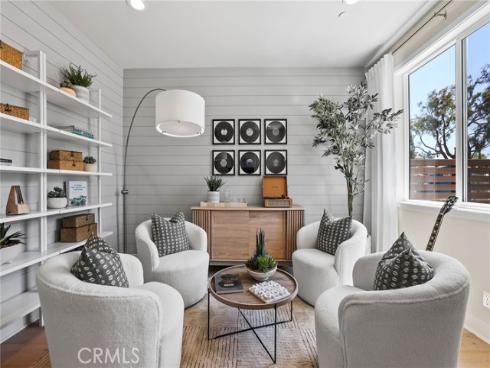 19071 Main 117 Street, Huntington Beach, CA