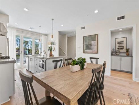 19071 Main 117 Street, Huntington Beach, CA