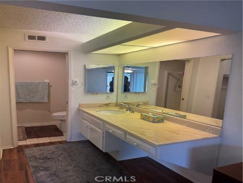 8932 Amador 1309B Circle, Huntington Beach, CA