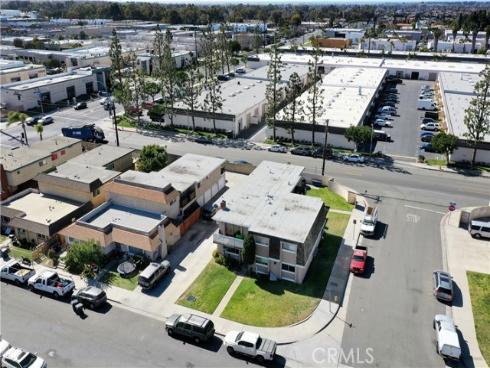 17441  Dairyview   Circle, Huntington Beach, CA