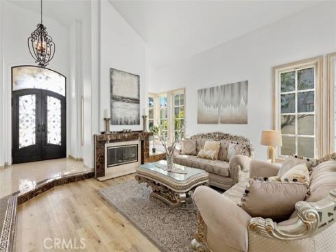 21221  Hillsdale  , Huntington Beach, CA