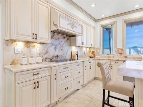 21221  Hillsdale  , Huntington Beach, CA