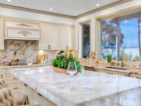 21221  Hillsdale  , Huntington Beach, CA