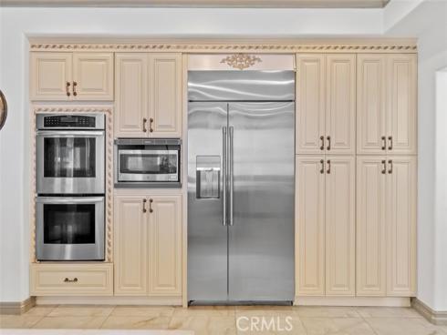 21221  Hillsdale  , Huntington Beach, CA