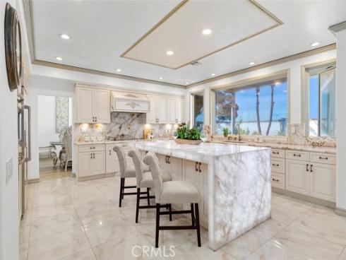 21221  Hillsdale  , Huntington Beach, CA