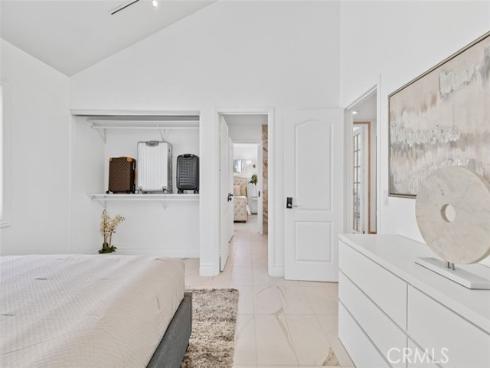 21221  Hillsdale  , Huntington Beach, CA