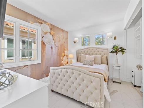 21221  Hillsdale  , Huntington Beach, CA