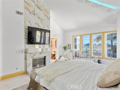 21221  Hillsdale  , Huntington Beach, CA