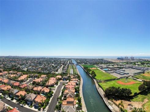 21221  Hillsdale  , Huntington Beach, CA