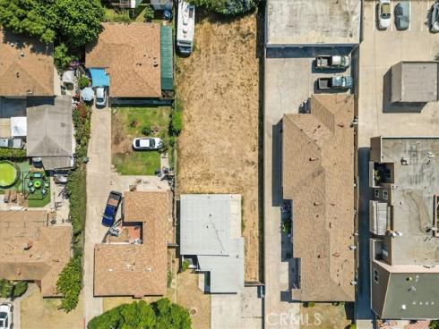 7802 Newman Avenue, Huntington Beach, CA