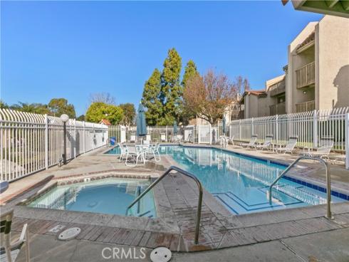 16581  Grunion  204  Lane, Huntington Beach, CA