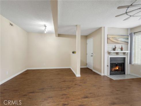 16581  Grunion  204  Lane, Huntington Beach, CA