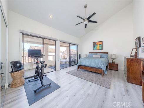 3201  Francois  67  Drive, Huntington Beach, CA