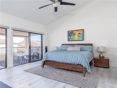 3201  Francois  67  Drive, Huntington Beach, CA