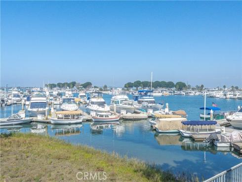 3201  Francois  67  Drive, Huntington Beach, CA