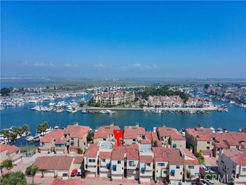 3201  Francois  67  Drive, Huntington Beach, CA