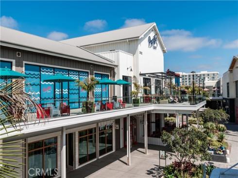 3201  Francois  67  Drive, Huntington Beach, CA