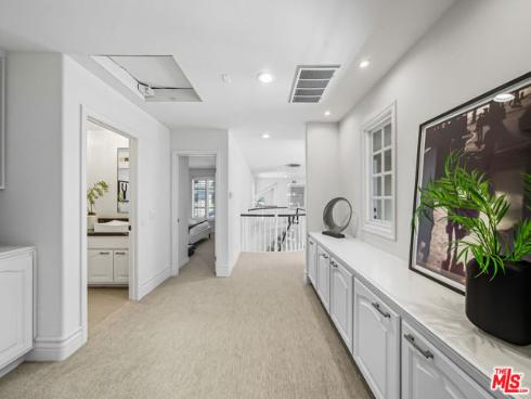 19382 Woodlands Drive, Huntington Beach, CA