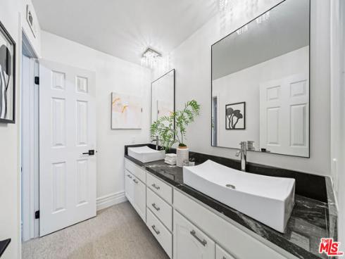 19382 Woodlands Drive, Huntington Beach, CA