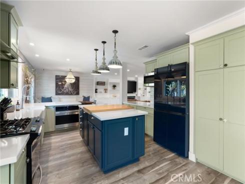 20131  Crown Reef Ln  , Huntington Beach, CA