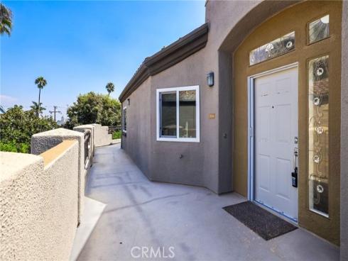 430  Lake  304  Street, Huntington Beach, CA