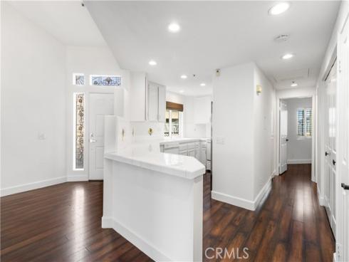 430  Lake  304  Street, Huntington Beach, CA