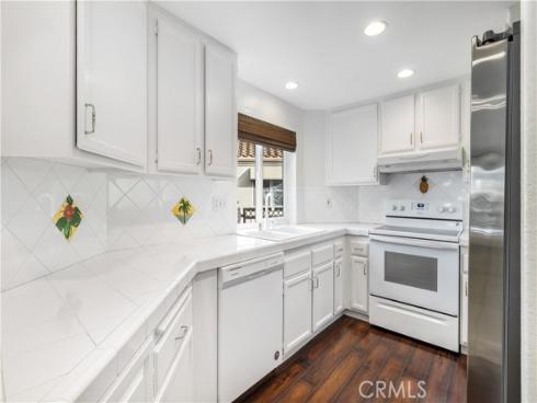 430  Lake  304  Street, Huntington Beach, CA