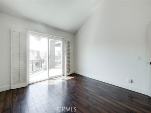 430  Lake  304  Street, Huntington Beach, CA