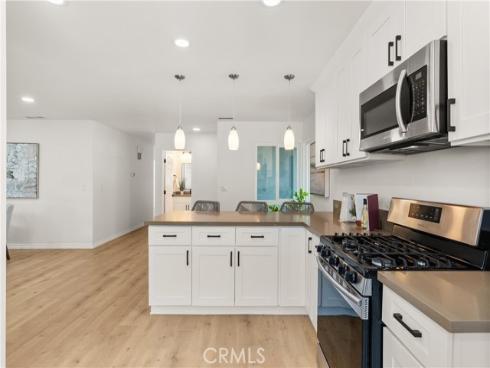 6022 Larchwood Drive, Huntington Beach, CA