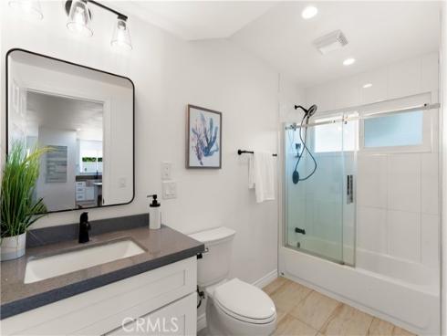 6022 Larchwood Drive, Huntington Beach, CA