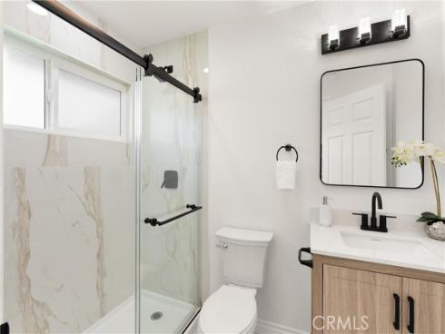 6022 Larchwood Drive, Huntington Beach, CA