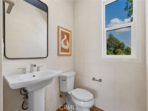 19051 Main 113 Street, Huntington Beach, CA