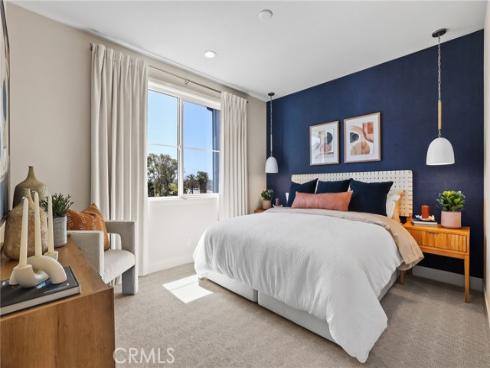 19051 Main 113 Street, Huntington Beach, CA