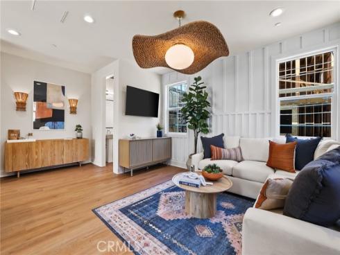 19051 Main 113 Street, Huntington Beach, CA