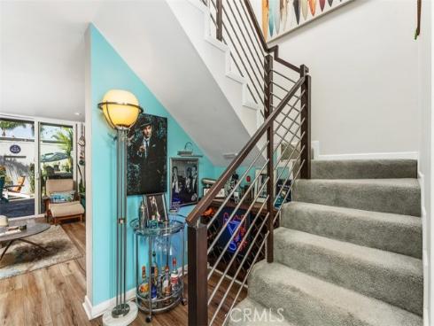 4045  Warner Ave  , Huntington Beach, CA